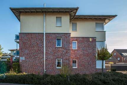 Wohnung Moers Rheinkamp - 3 Zimmer, 84 m&sup2;, 716&euro; | Angebot:27521901