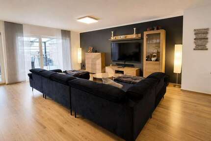 Haus Oberhausen Schmachtendorf - 6 Zimmer, 180 m&sup2;, 449.000&euro; | Angebot:26966901