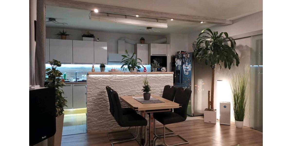 Etagenwohnung Krefeld Gartenstadt - 3 Zimmer, 82 m&sup2;, 229.000&euro; | Angebot:26947113