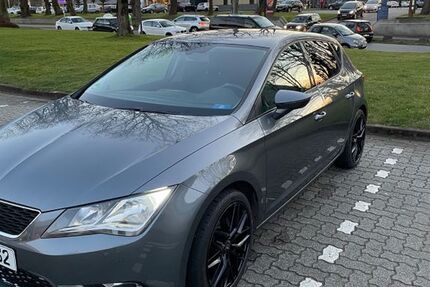 Seat Leon 173.000 km 8.100 &euro; Essen 45357