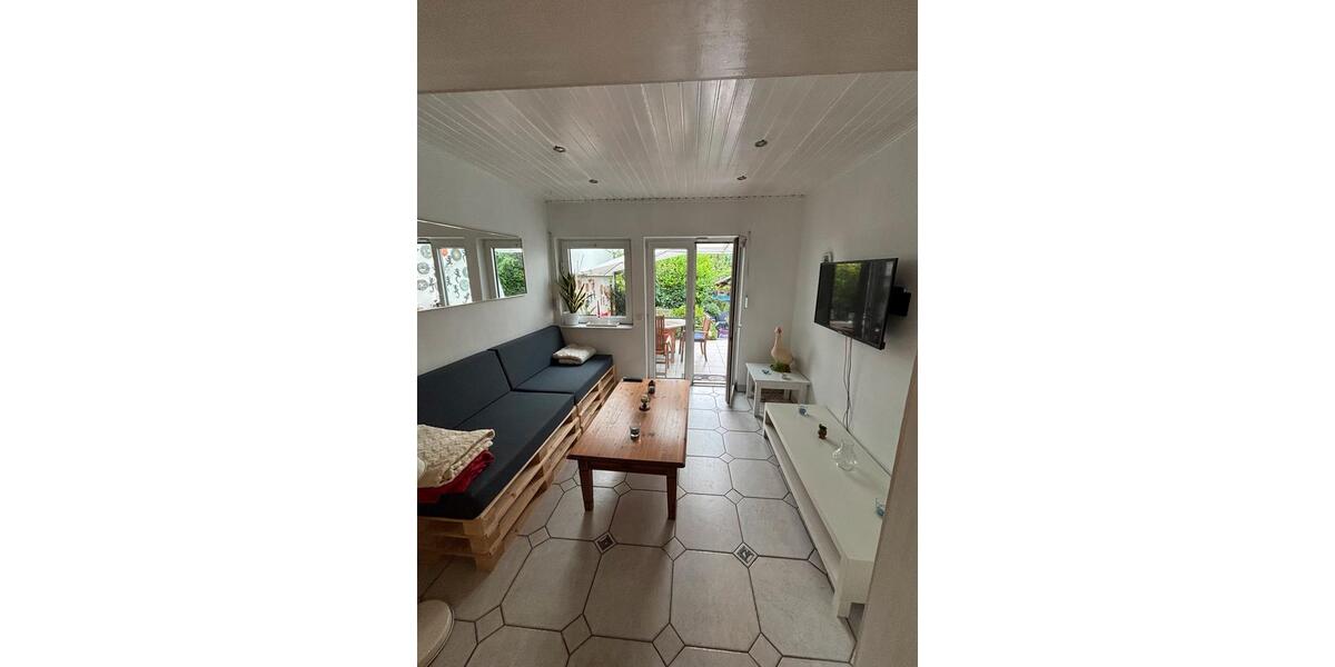 Etagenwohnung Düsseldorf Stadtbezirk 5 - 5 Zimmer, 22 m&sup2;, 650&euro; | Angebot:27544636
