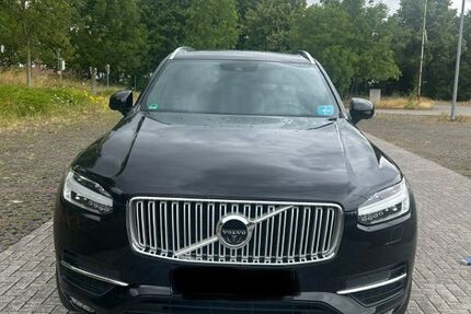 Volvo XC90 206.000 km 19.200 &euro; Neuss 41470