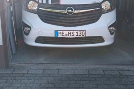 Opel Vivaro 56.600 km 20.500 &euro; Langenfeld (Rheinland) 40764