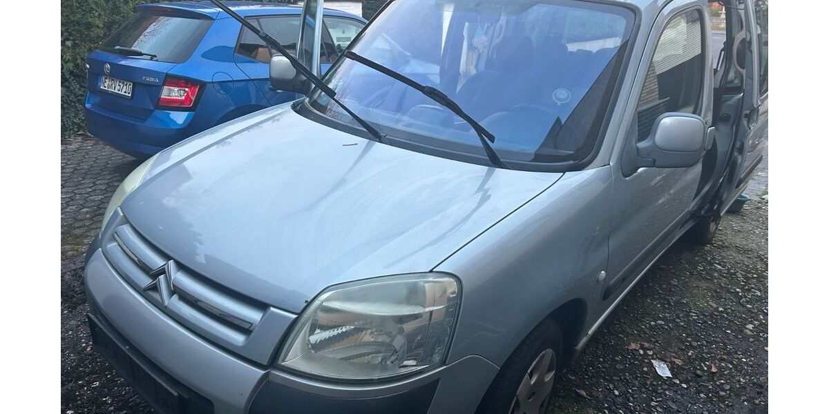 Citroen Berlingo 178.000 km 2.000 &euro; Kaarst 41564