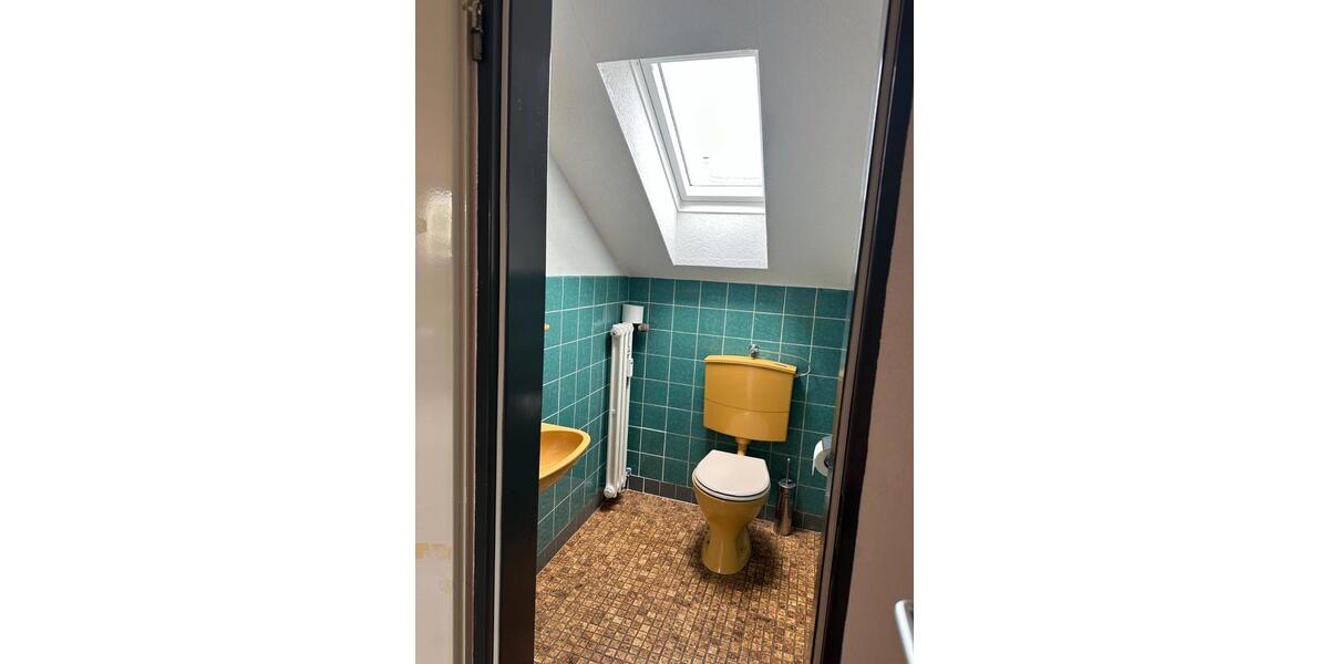 Dachgeschoßwohnung Velbert - 2 Zimmer, 55 m&sup2;, 100.000&euro; | Angebot:26592149