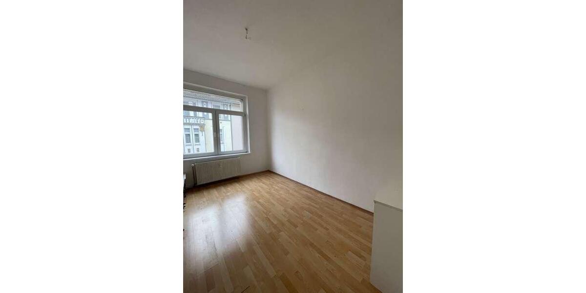 Etagenwohnung Duisburg Duisburg-Mitte - 3 Zimmer, 68 m&sup2;, 850&euro; | Angebot:27553363