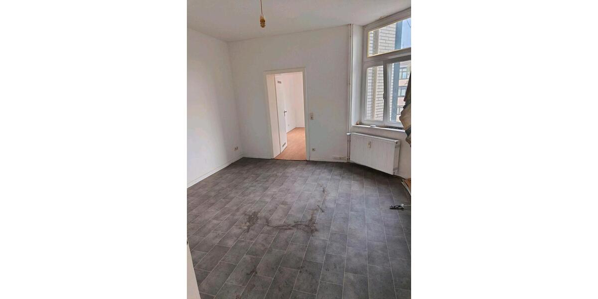 Etagenwohnung Duisburg Duisburg-Mitte - 2 Zimmer, 60 m&sup2;, 780&euro; | Angebot:27547817