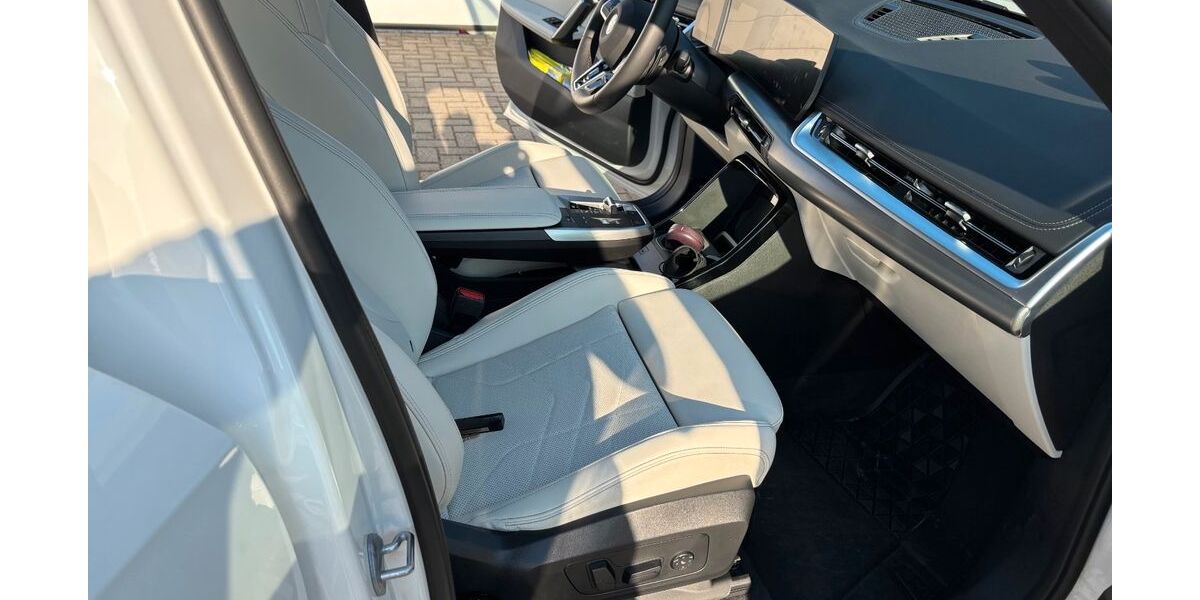 BMW X1 1.500 km 48.900 &euro; Langenfeld (Rheinland) 40764