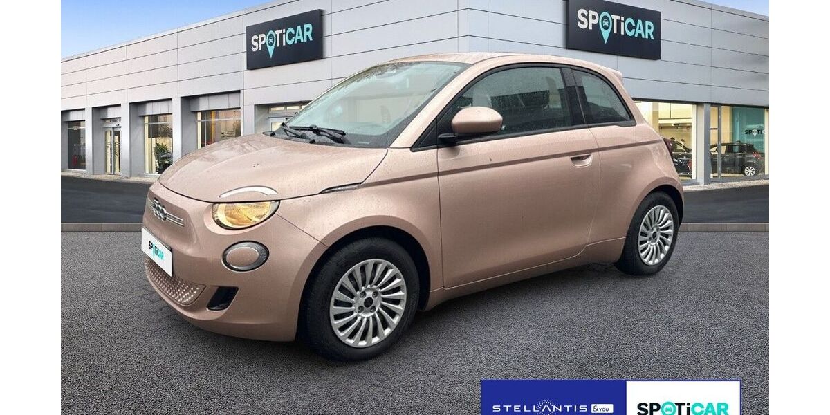 Fiat 500e 7.989 km 17.888 &euro; Essen 45143