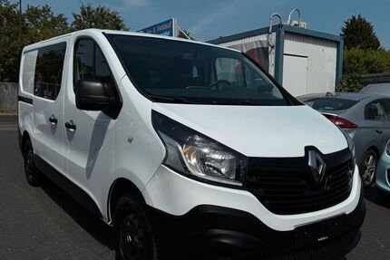 Renault Trafic 300.182 km 6.100 &euro; Düsseldorf 40627