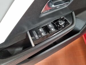 Opel Astra Business Elegance Plug-in-Hybrid AHK gr. Onb 43.080 km 21.890 &euro; HAAN 42781
