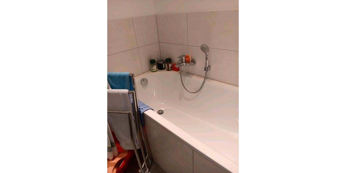 Etagenwohnung Hilden Forstbach - 4 Zimmer, 97 m&sup2;, 135.000&euro; | Angebot:25297054