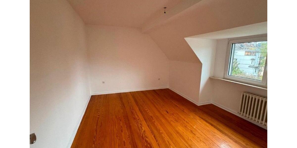 Maisonettenwohnung Duisburg Duisburg-Mitte - 3 Zimmer, 120 m&sup2;, 950&euro; | Angebot:24979745