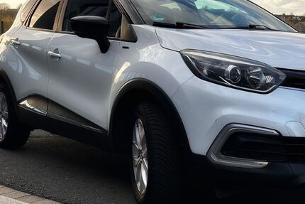 Renault Captur 45.700 km 9.890 &euro; Essen 45139