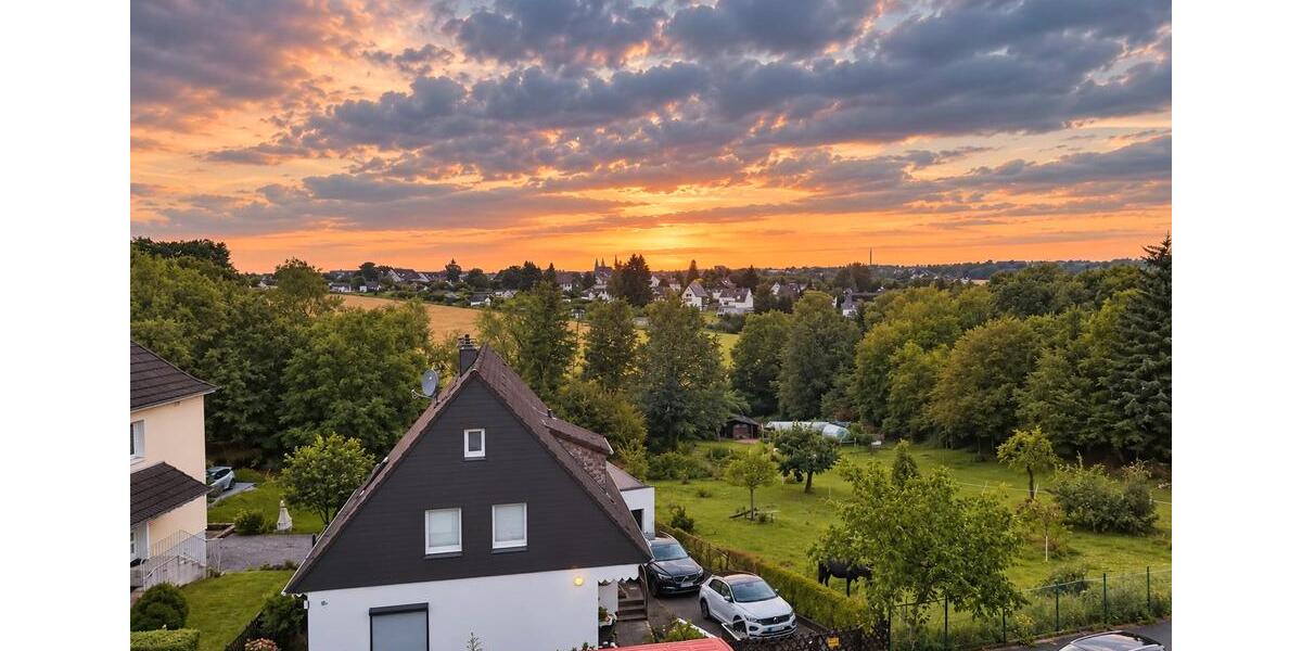 Dachgeschoßwohnung Solingen - 2 Zimmer, 57 m&sup2;, 160.000&euro; | Angebot:27505492