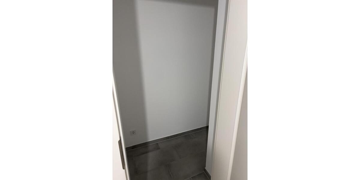 Erdgeschoßwohnung Solingen Wald - 2 Zimmer, 52 m&sup2;, 728&euro; | Angebot:25375721