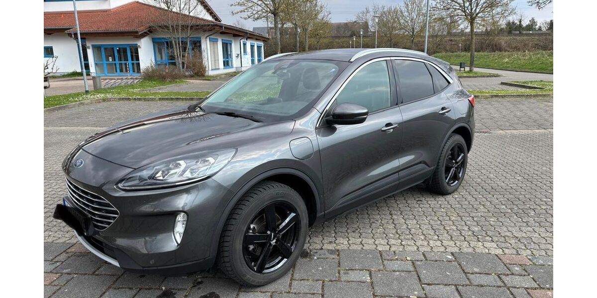 Ford Kuga 68.500 km 20.800 &euro; Kaarst 41564