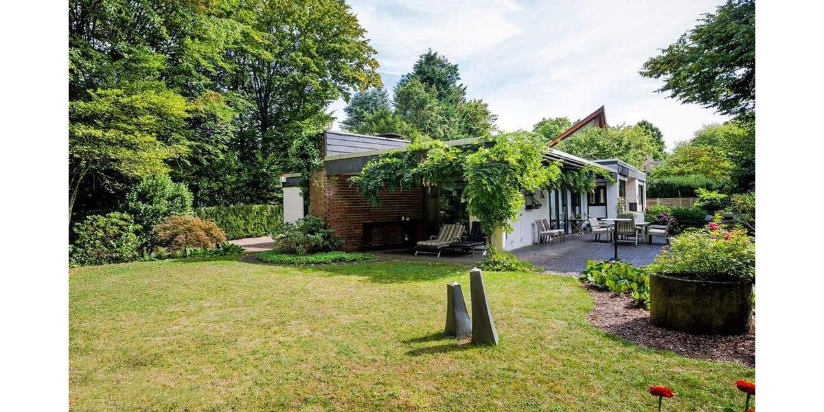 Bungalow Krefeld Bockum - 6 Zimmer, 205 m&sup2;, 1.495.000&euro; | Angebot:25695258