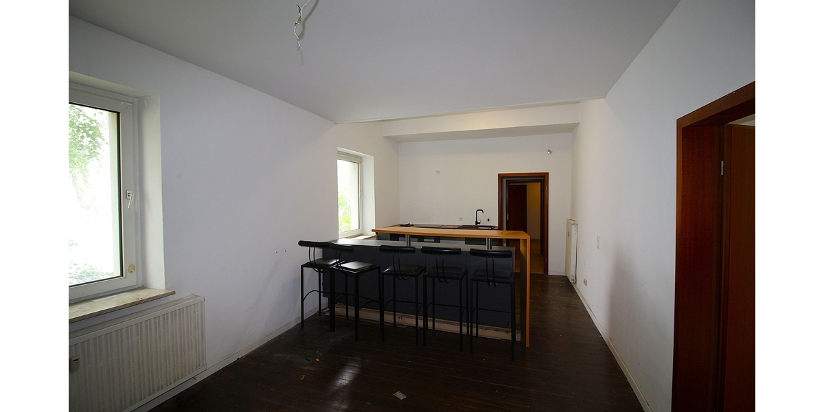 Handwerker aufgepasst! Wohn- Geschäftshaus mit drei Einheiten plus Lager und Garage. Top Grundstück! - Wohn- & Geschäftshaus Oberhausen Alt-Oberhausen | Angebot:27179297