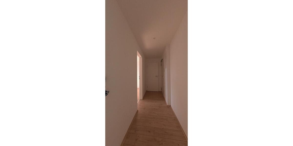 Etagenwohnung Essen Huttrop - 3 Zimmer, 75 m&sup2;, 1.000&euro; | Angebot:24728479