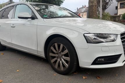 Audi A4 126.991 km 11.000 &euro; Essen 45131