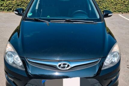 Hyundai i30 161.555 km 4.250 &euro; Duisburg 47055