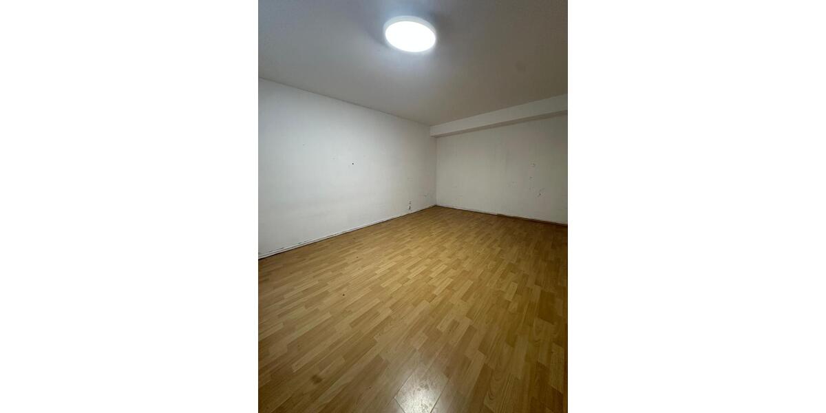 Etagenwohnung Wuppertal Cronenberg - 1 Zimmer, 35 m&sup2;, 320&euro; | Angebot:25417268