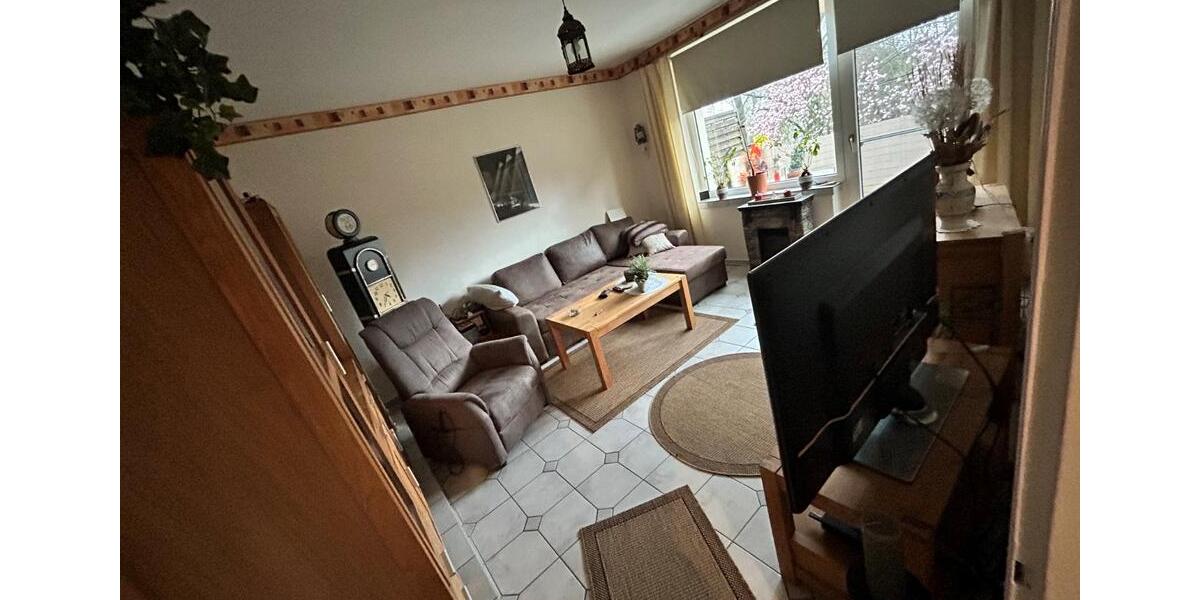 Etagenwohnung Oberhausen Biefang - 3.5 Zimmer, 80 m&sup2;, 800&euro; | Angebot:26336410