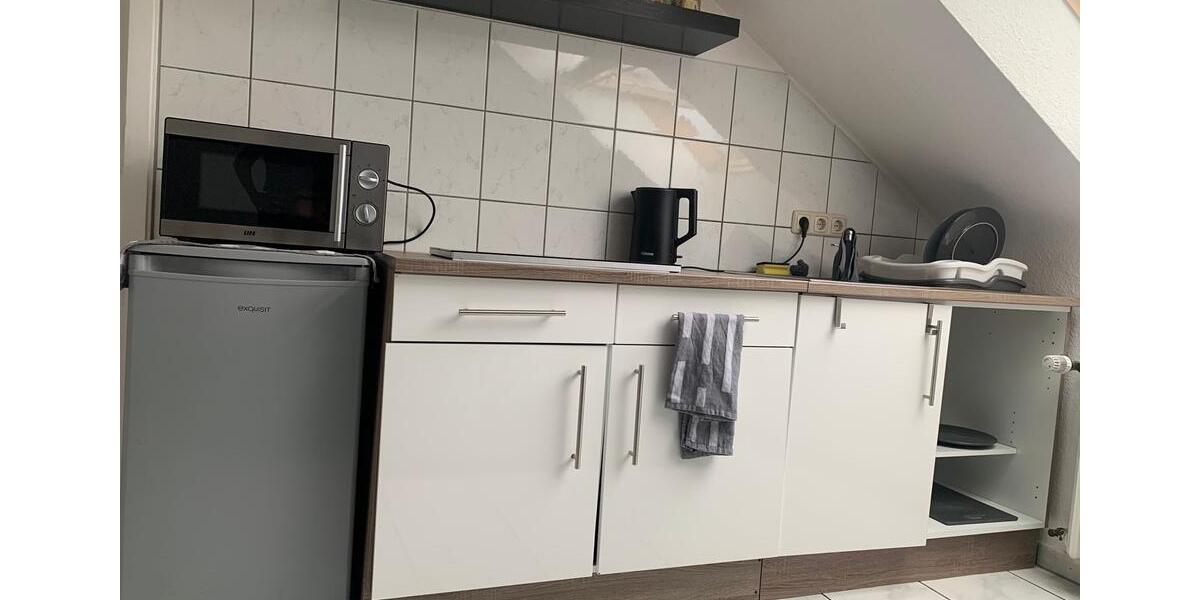 Dachgeschoßwohnung Essen Stadtbezirk III - 2 Zimmer, 50 m&sup2;, 800&euro; | Angebot:24783022