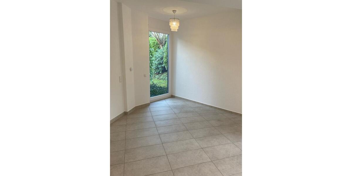 Etagenwohnung Haan - 2 Zimmer, 62 m&sup2;, 620&euro; | Angebot:27533030