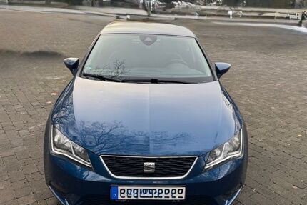 Seat Leon 82.000 km 11.999 &euro; Solingen 42653