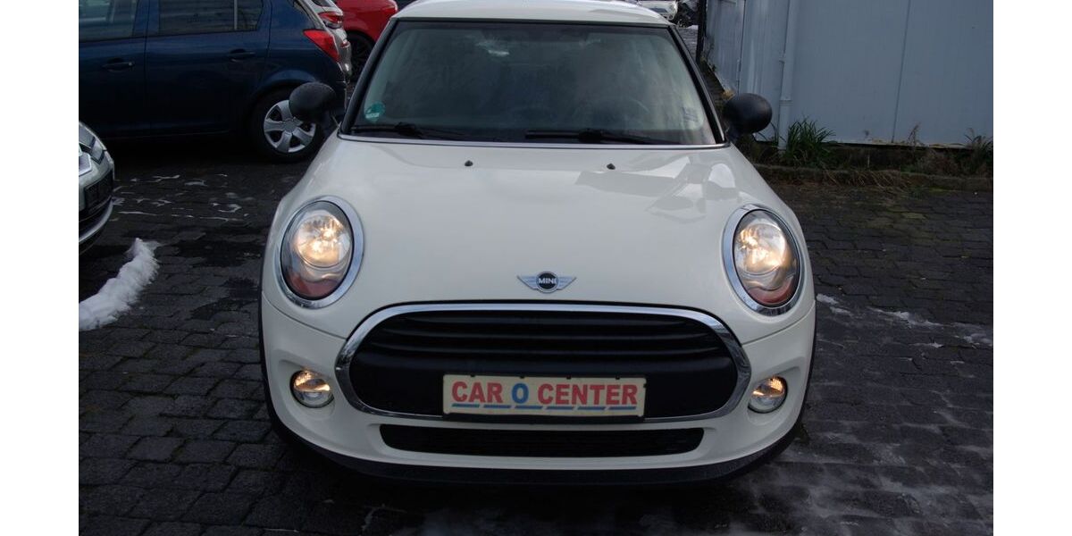Mini One First 139.000 km 6.400 &euro; Bottrop 46242