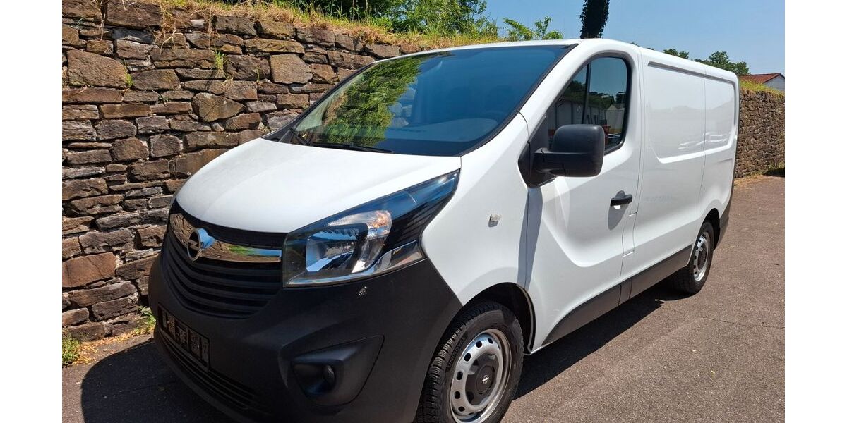 Opel Vivaro 89.000 km 14.700 &euro; Mülheim an der Ruhr 45481
