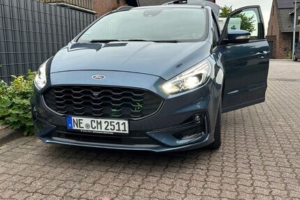 Ford S-Max 30.500 km 28.799 &euro; Korschenbroich 41352