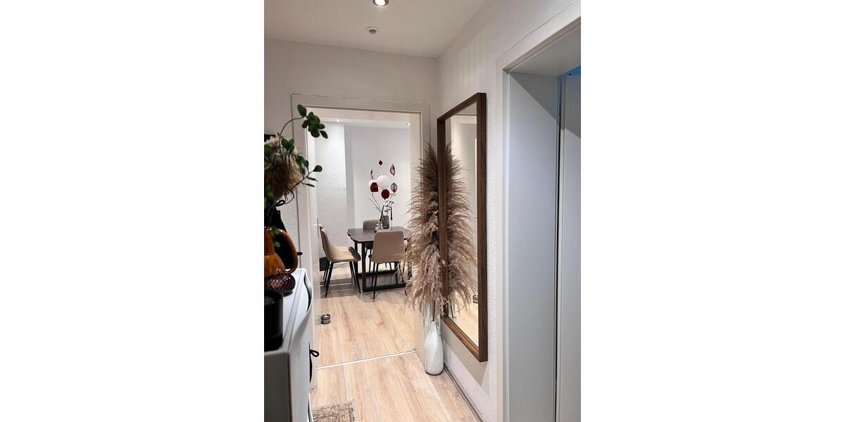 Etagenwohnung Essen Huttrop - 2.5 Zimmer, 75 m&sup2;, 800&euro; | Angebot:25931901