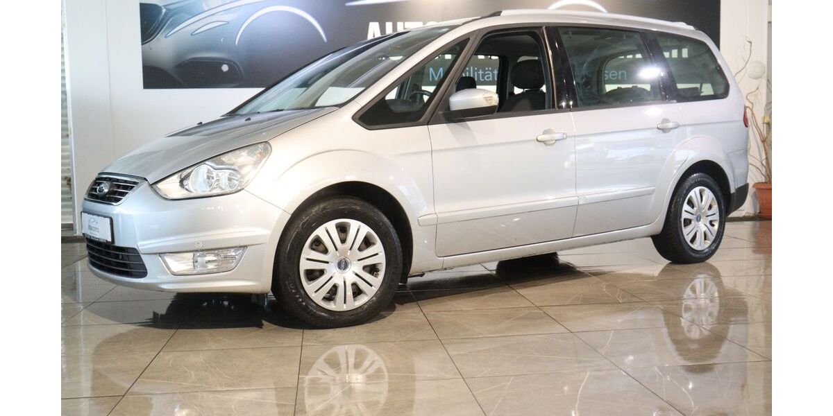 Ford Galaxy 107.219 km 9.100 &euro; Ratingen 40880