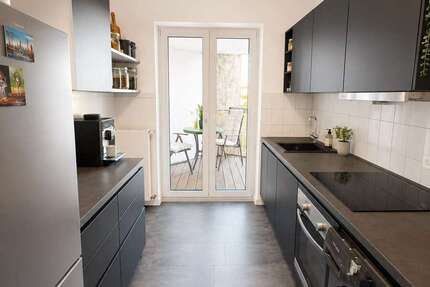 Wohnung Düsseldorf Unterbilk - 4 Zimmer, 103 m&sup2;, 1.900&euro; | Angebot:27219867