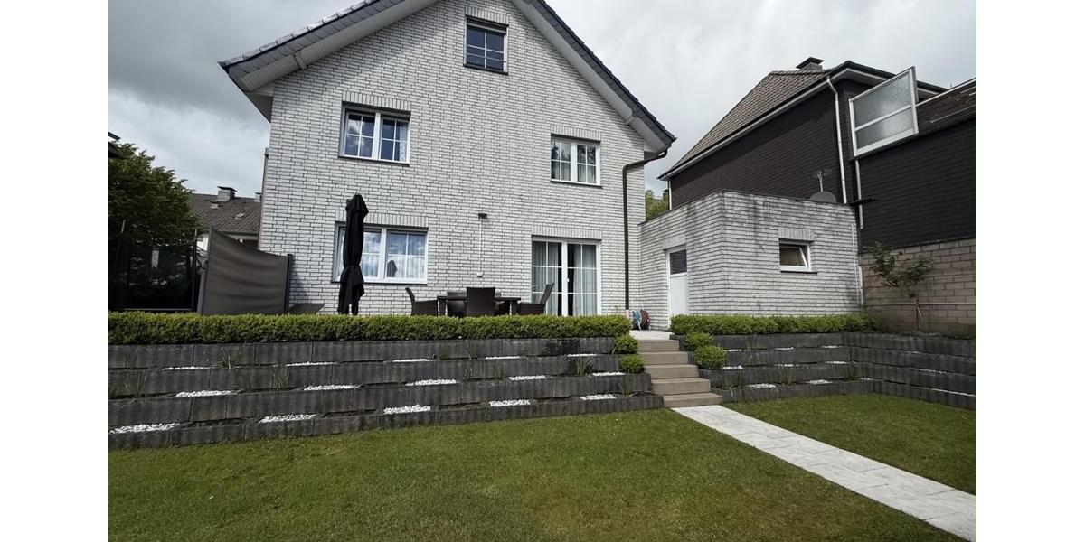 Einfamilienhaus Remscheid Remscheid-Süd - 5 Zimmer, 160 m&sup2;, 529.000&euro; | Angebot:27534130