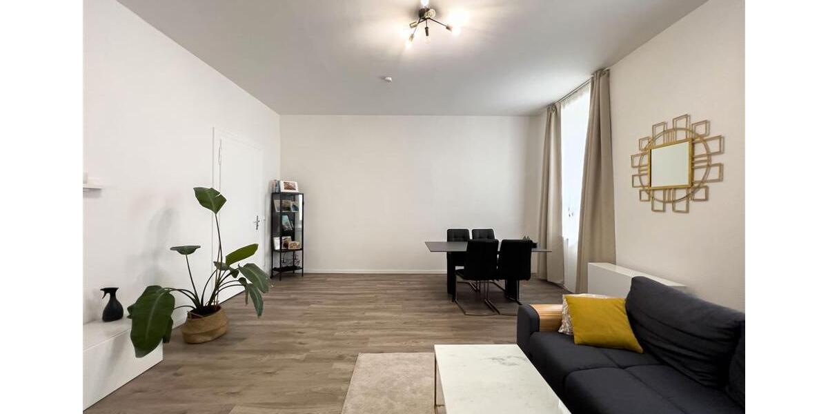 Etagenwohnung Düsseldorf Flingern Süd - 3 Zimmer, 83 m&sup2;, 1.300&euro; | Angebot:25813925
