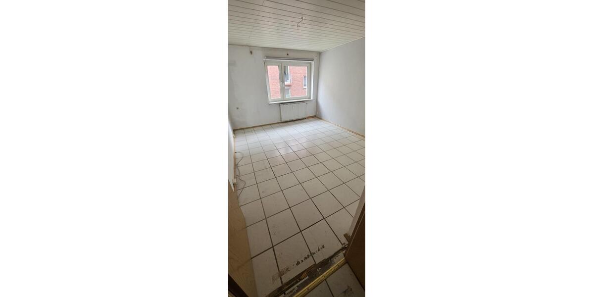 Etagenwohnung Duisburg Duisburg-Mitte - 2.5 Zimmer, 69 m&sup2;, 750&euro; | Angebot:27549199