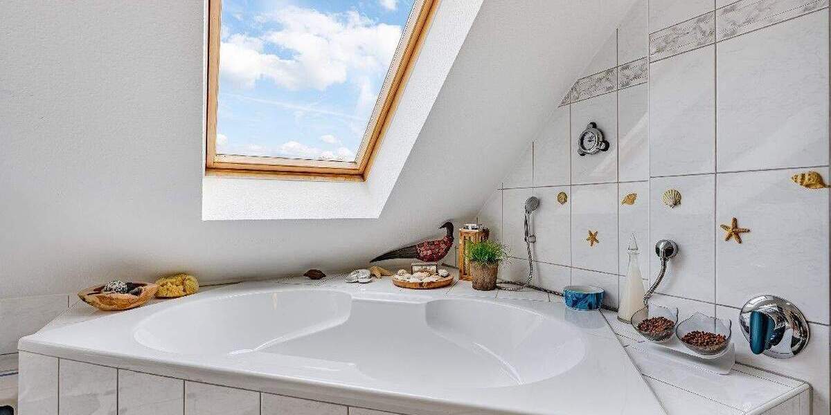 Etagenwohnung Hilden Kalstert - 3 Zimmer, 107 m&sup2;, 399.000&euro; | Angebot:25663248