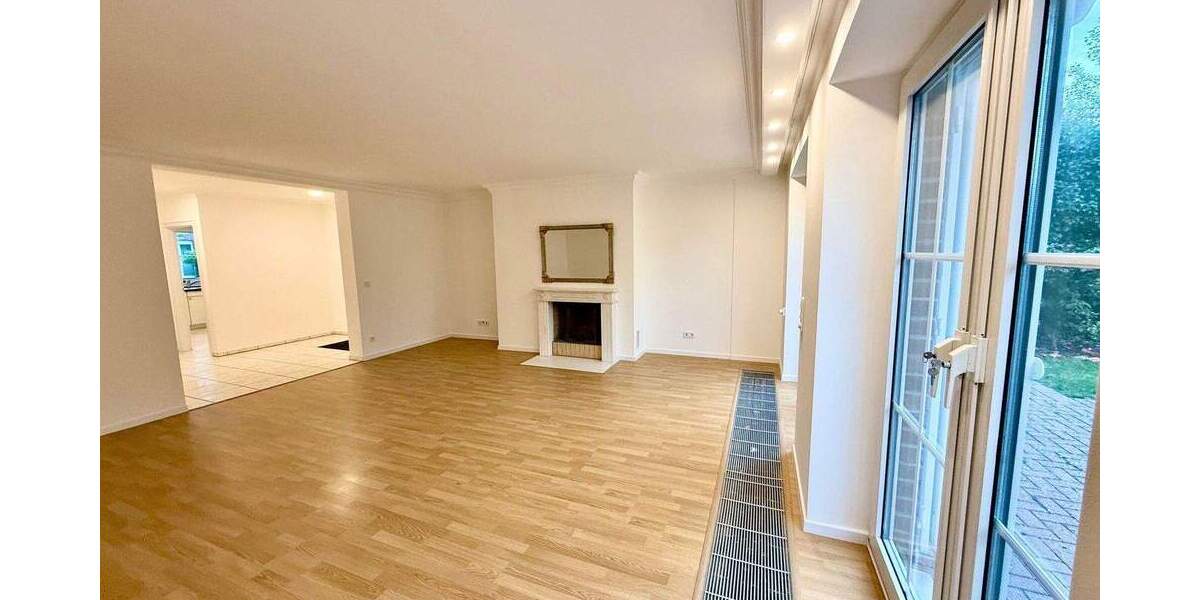 Doppelhaushälfte Düsseldorf Kaiserswerth - 8 Zimmer, 213 m&sup2;, 1.680.000&euro; | Angebot:25728281