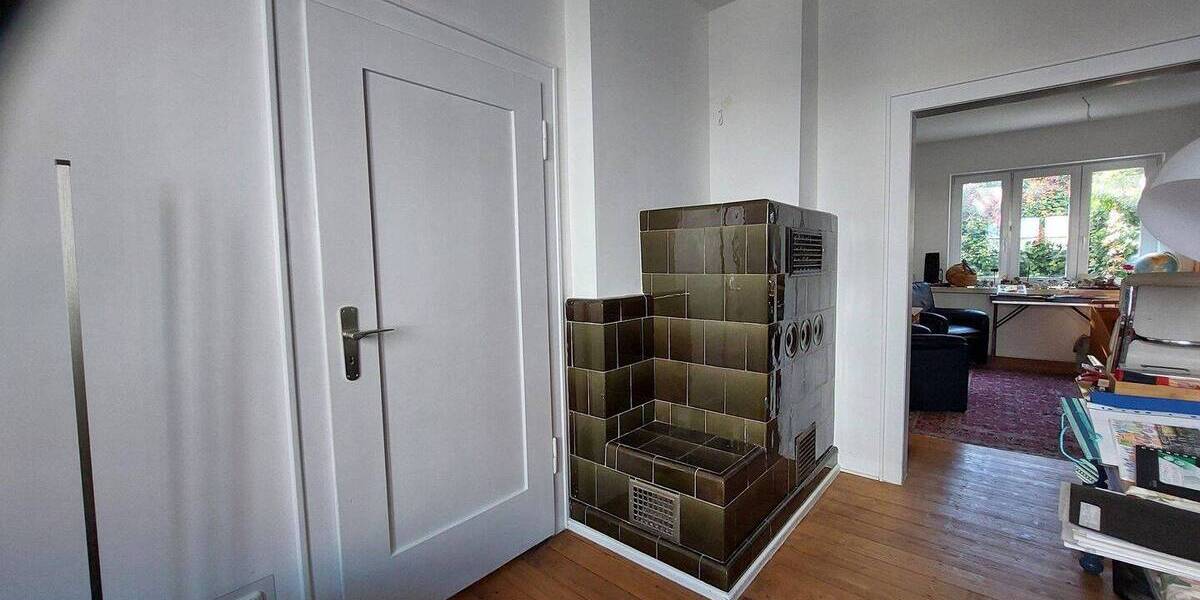 Einfamilienhaus Duisburg Mittelmeiderich - 9 Zimmer, 170 m&sup2;, 345.000&euro; | Angebot:26027718