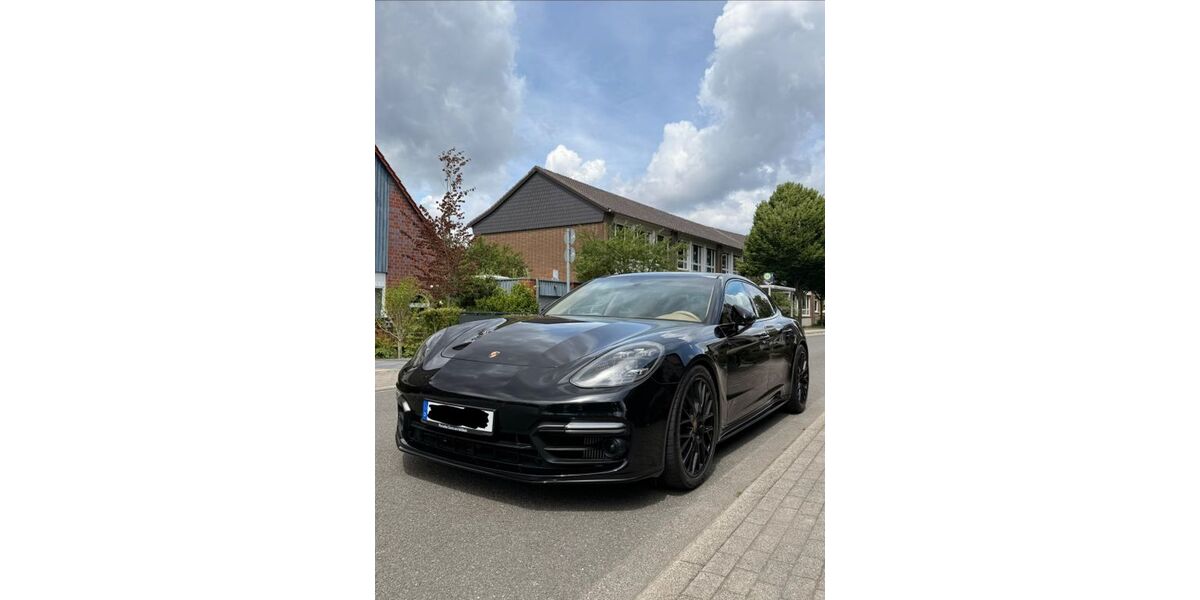 Porsche Panamera 144.000 km 59.500 &euro; Mülheim an der Ruhr 45470