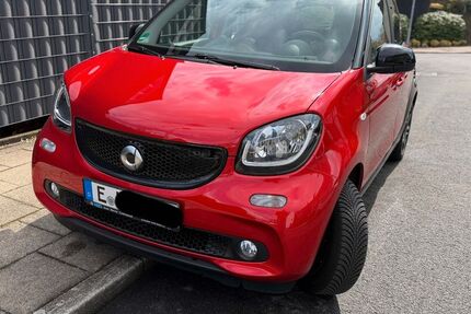 Smart ForFour 19.870 km 10.650 &euro; Essen 45259