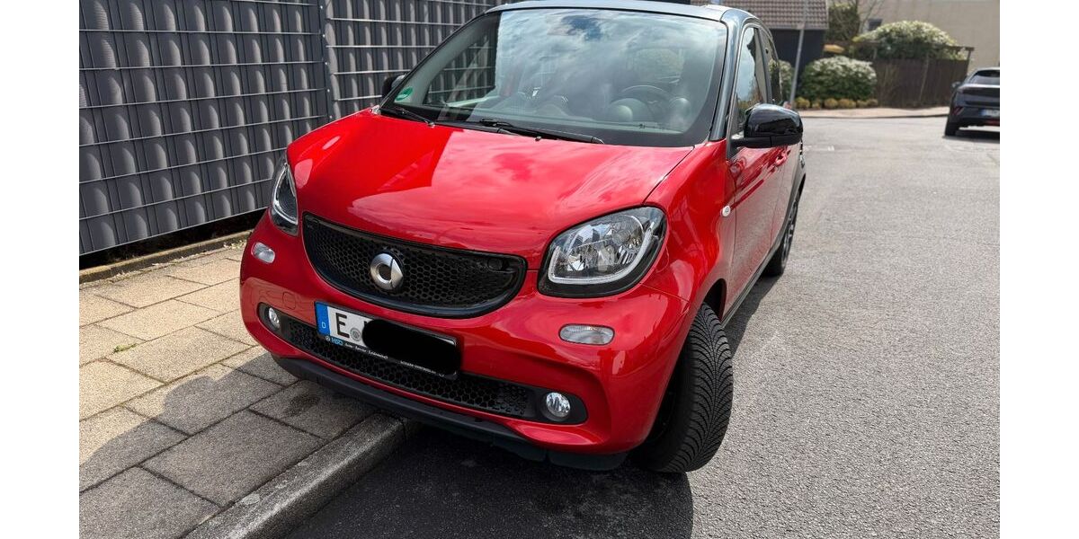 Smart ForFour 19.870 km 10.650 &euro; Essen 45259