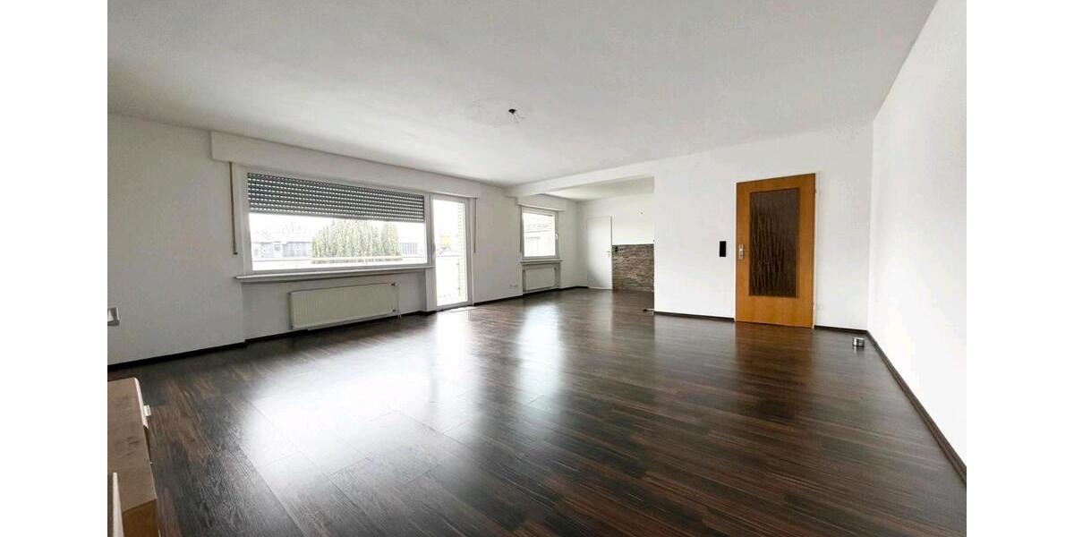 Etagenwohnung Hilden - 3 Zimmer, 120 m&sup2;, 1.500&euro; | Angebot:26005068