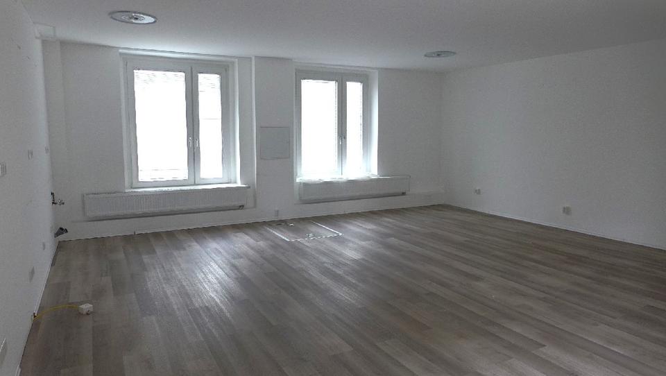 Gewerbeobjekt Wuppertal Gemarkung Langerfeld - 1.700&euro; | Angebot:19629705