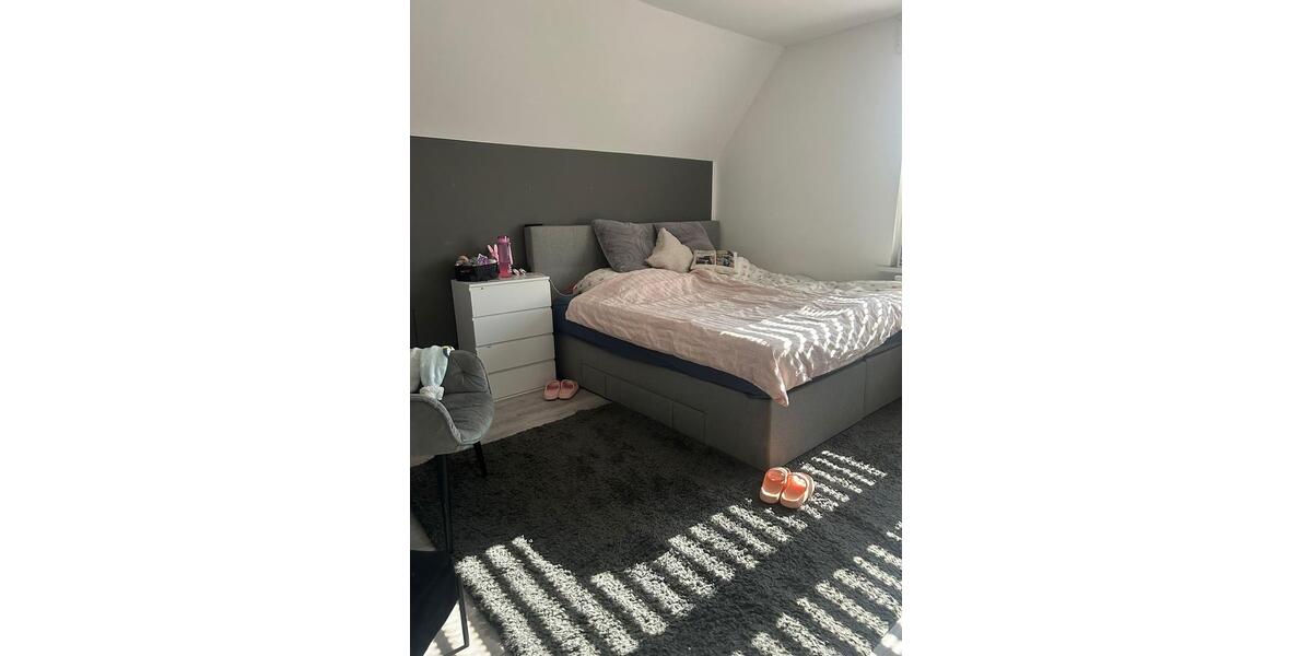 Einfamilienhaus Essen Stadtbezirk II - 3 Zimmer, 77 m&sup2;, 950&euro; | Angebot:25830723