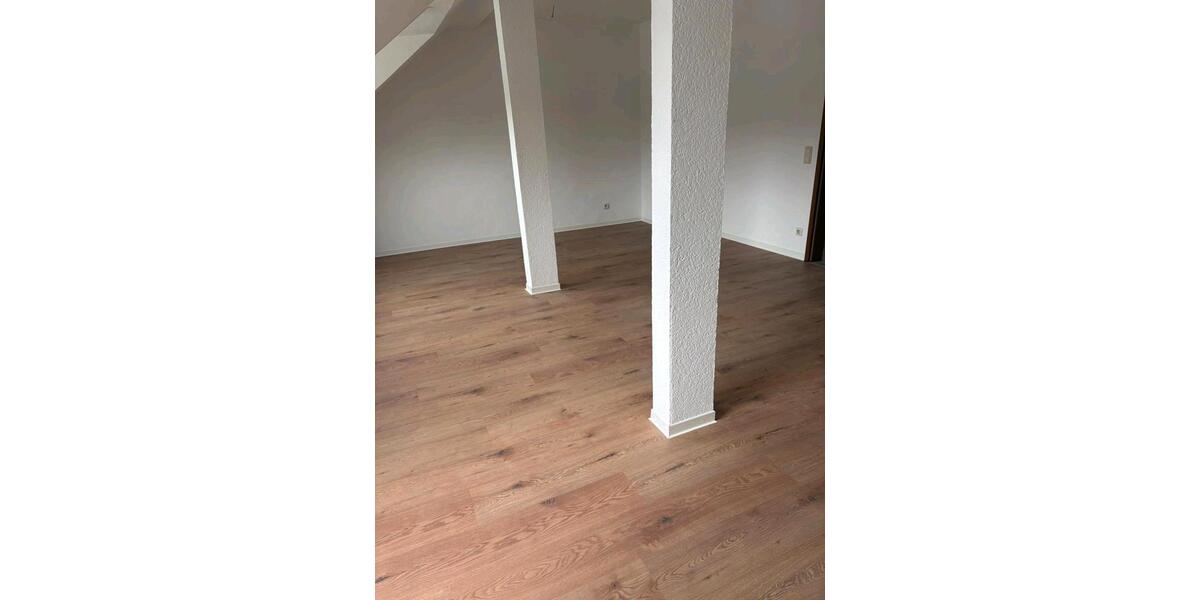 Dachgeschoßwohnung Krefeld - 1 Zimmer, 50 m&sup2;, 85.000&euro; | Angebot:27189124